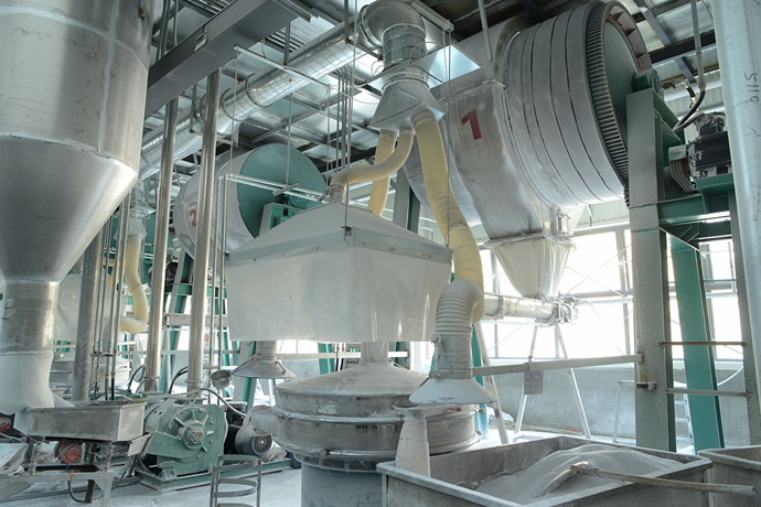 آلة مطحنة الكرة توريد المصنع لإنتاج مركب صب الميلامين